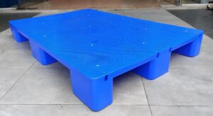 pallet nhua mat phang anh 3